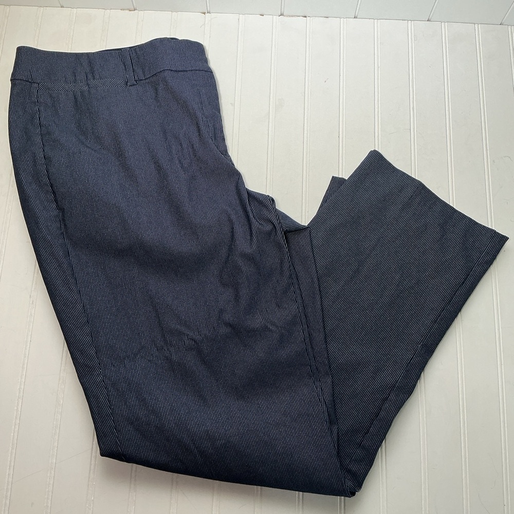 Lane Bryant Women's Navy Blue Pinstripe "The Allie" Trousers Pants Plus Size 22R